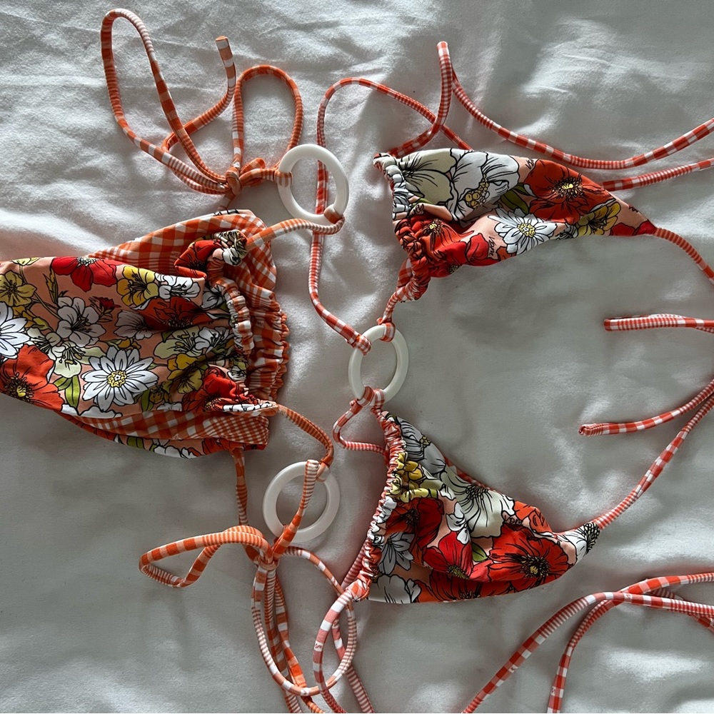 VDM Australia bikini